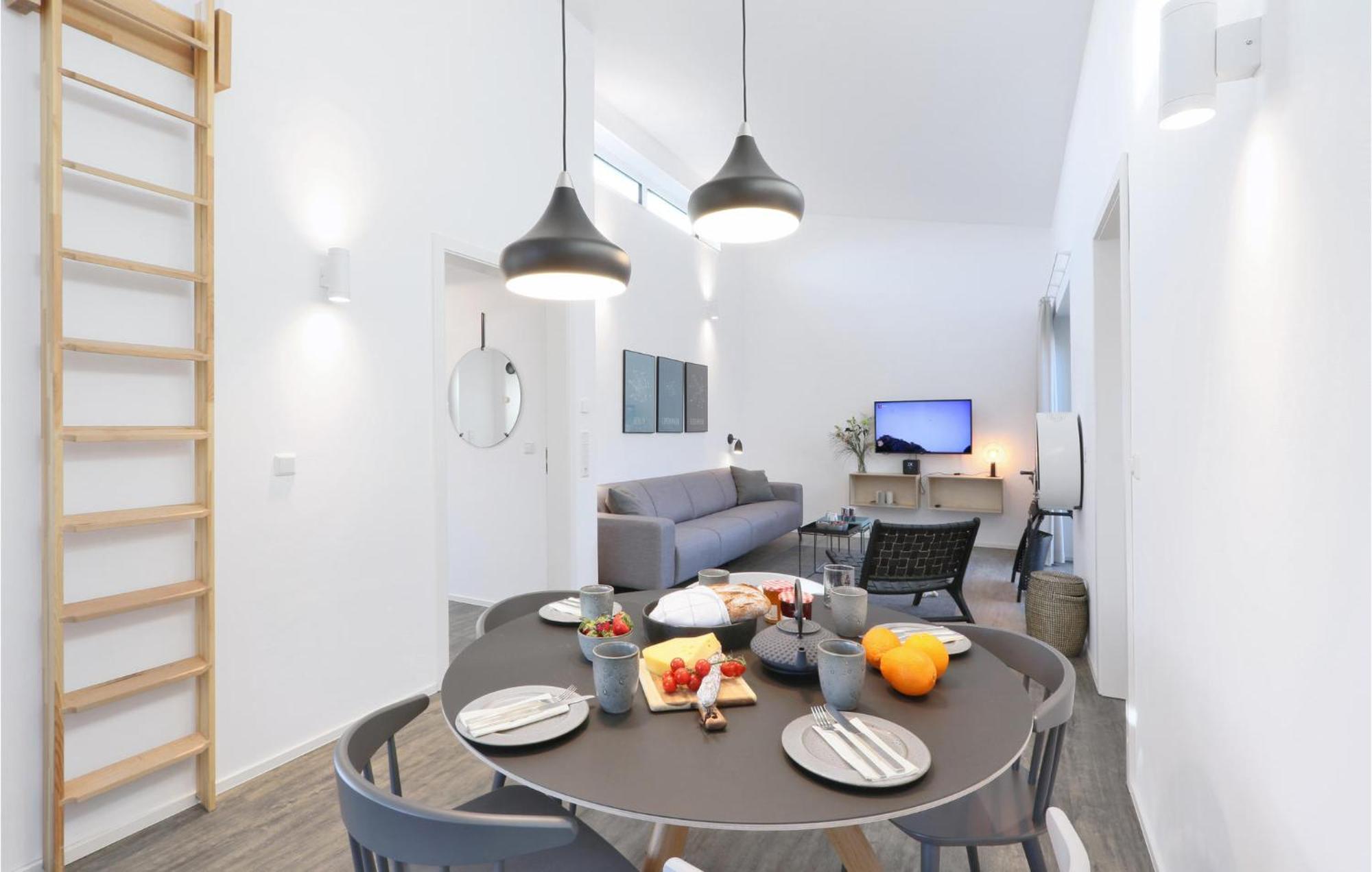 Beach Front Home In Lembruch-Duemmer See With Wifi エクステリア 写真